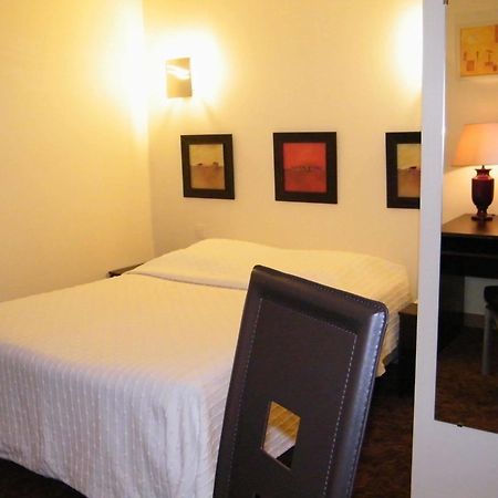 Auberge Saint Thegonnec Bagian luar foto