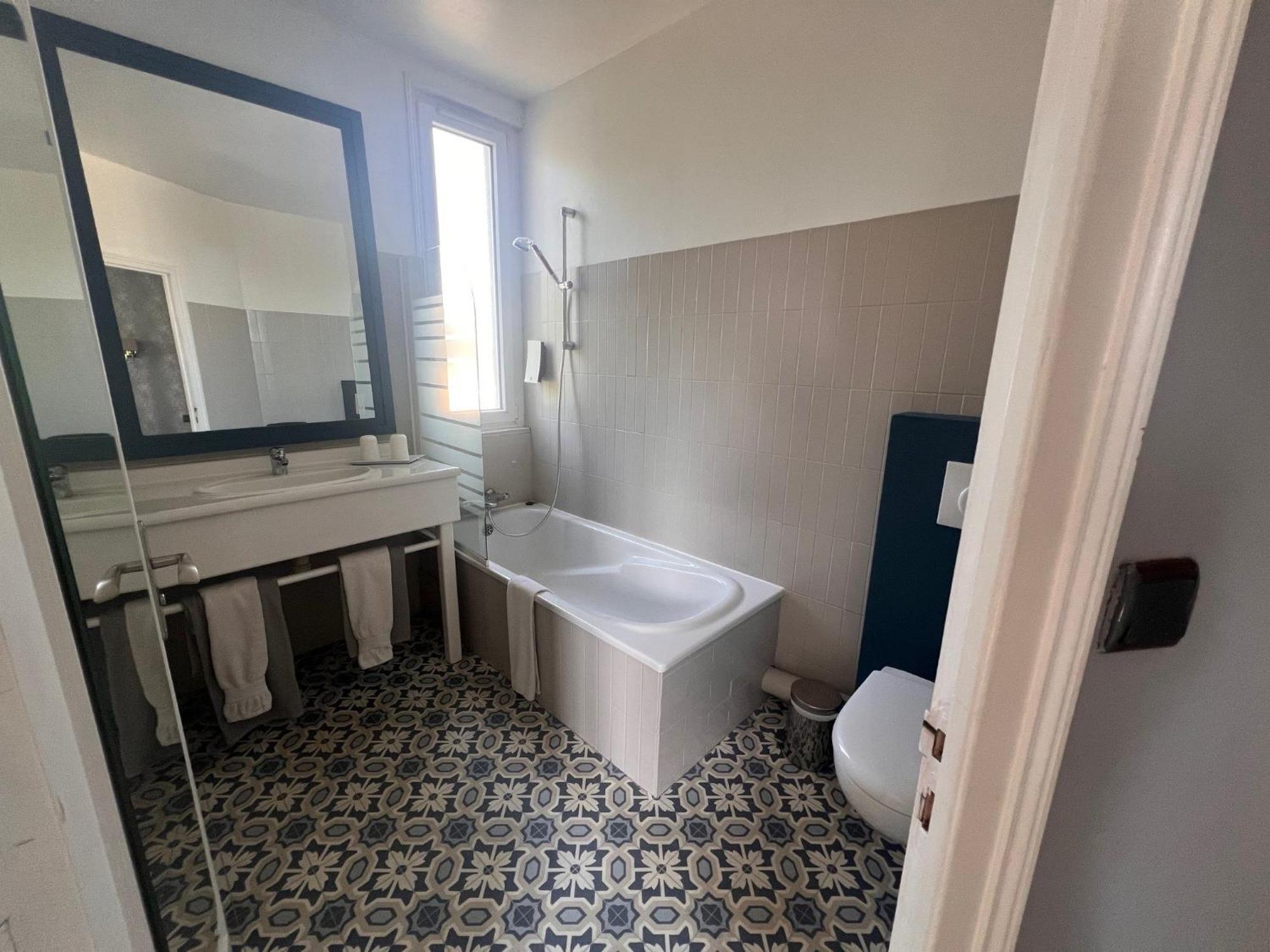 Auberge Saint Thegonnec Bagian luar foto