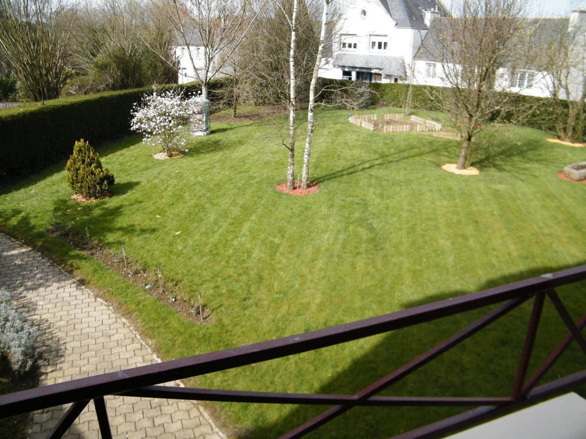 Auberge Saint Thegonnec Bagian luar foto