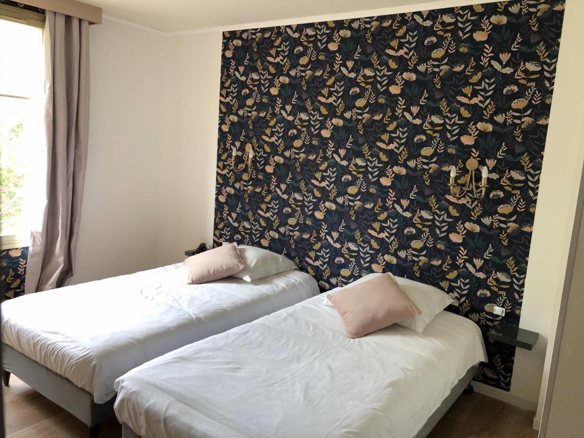 Auberge Saint Thegonnec Bagian luar foto