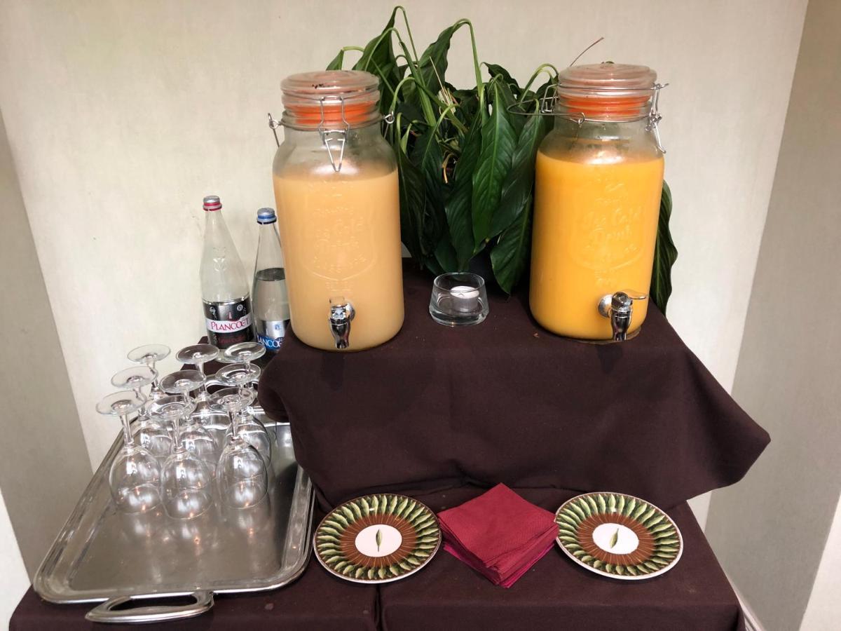 Auberge Saint Thegonnec Bagian luar foto
