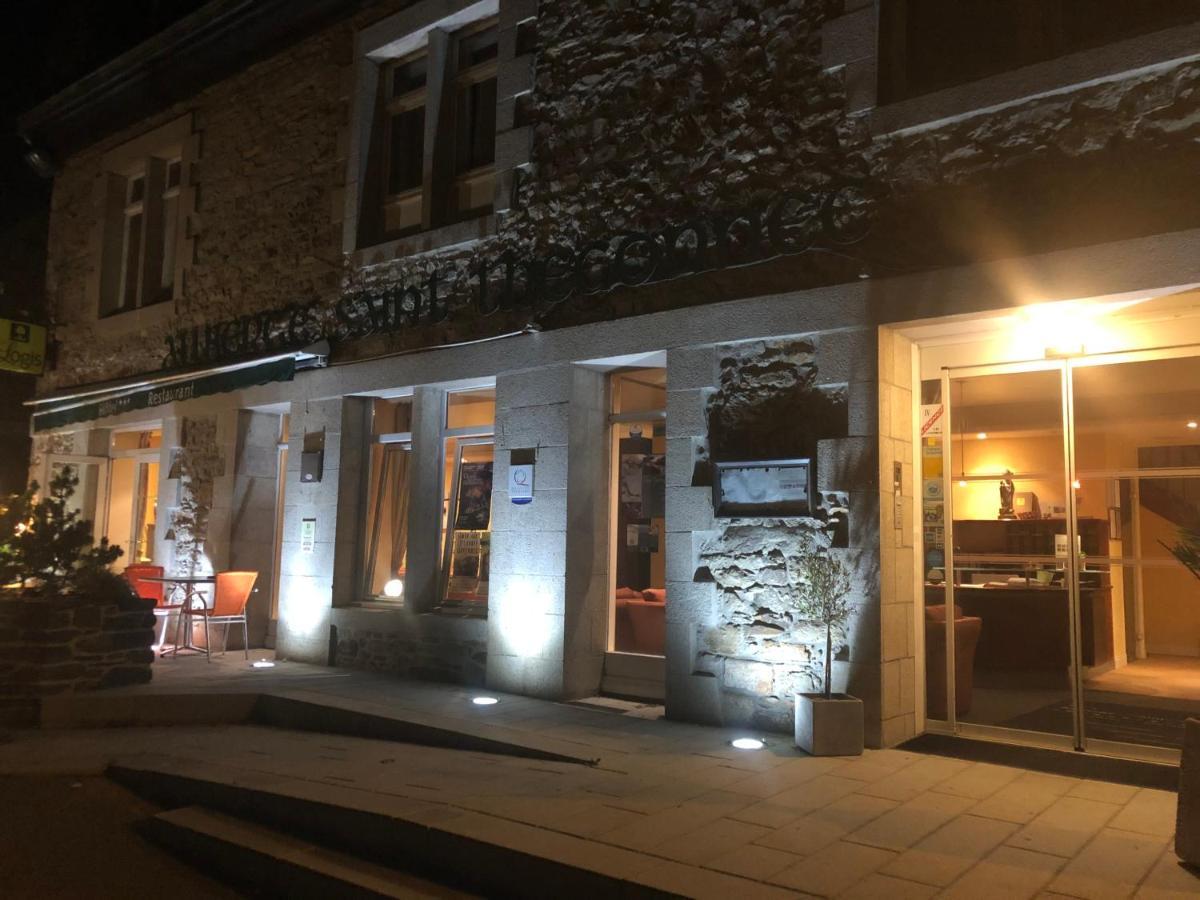 Auberge Saint Thegonnec Bagian luar foto